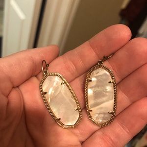 Kendra Scott earrings - gold/pearl white